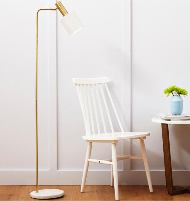 White bedroom ideas – white and gold floor lamp